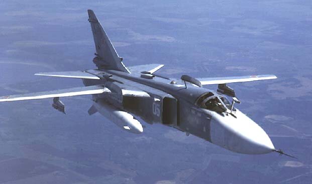 Су-24М в полёте