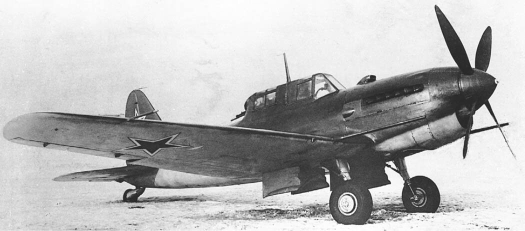 Су-6 с мотором АМ-42 и 37-мм пушками