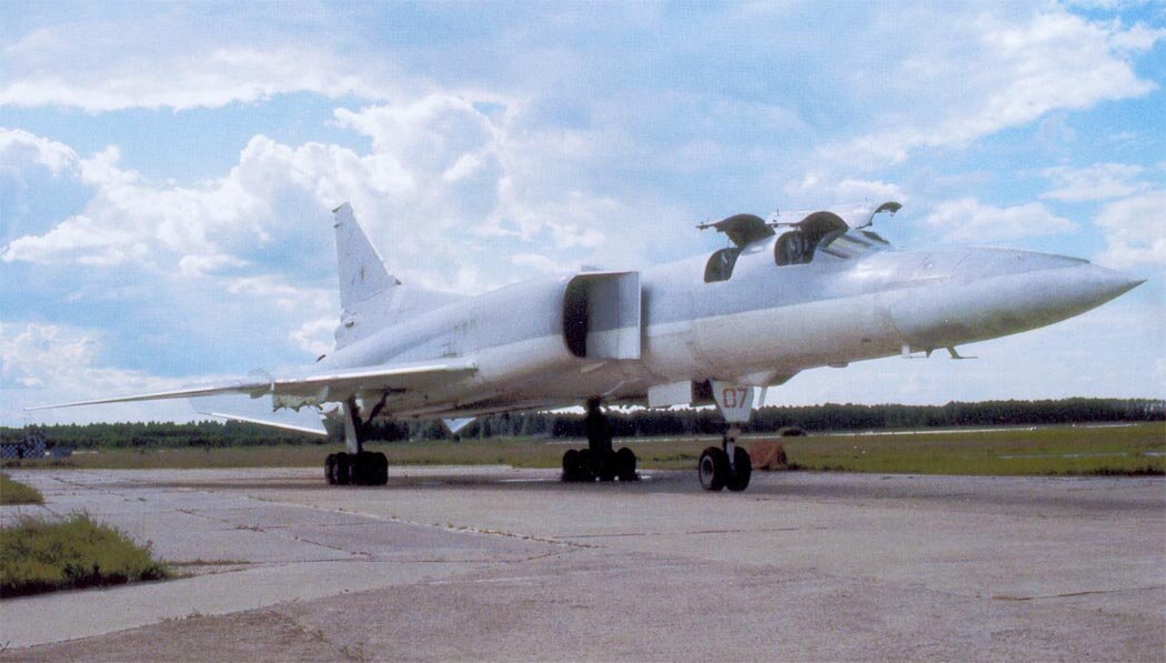 Ту-22М2