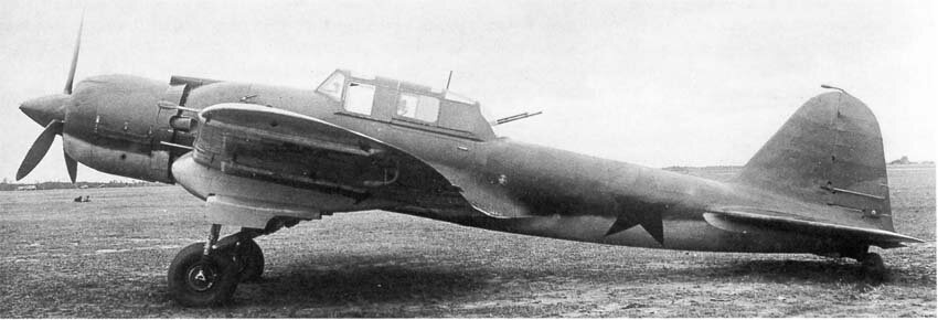 Ил-2 с мотором М-82